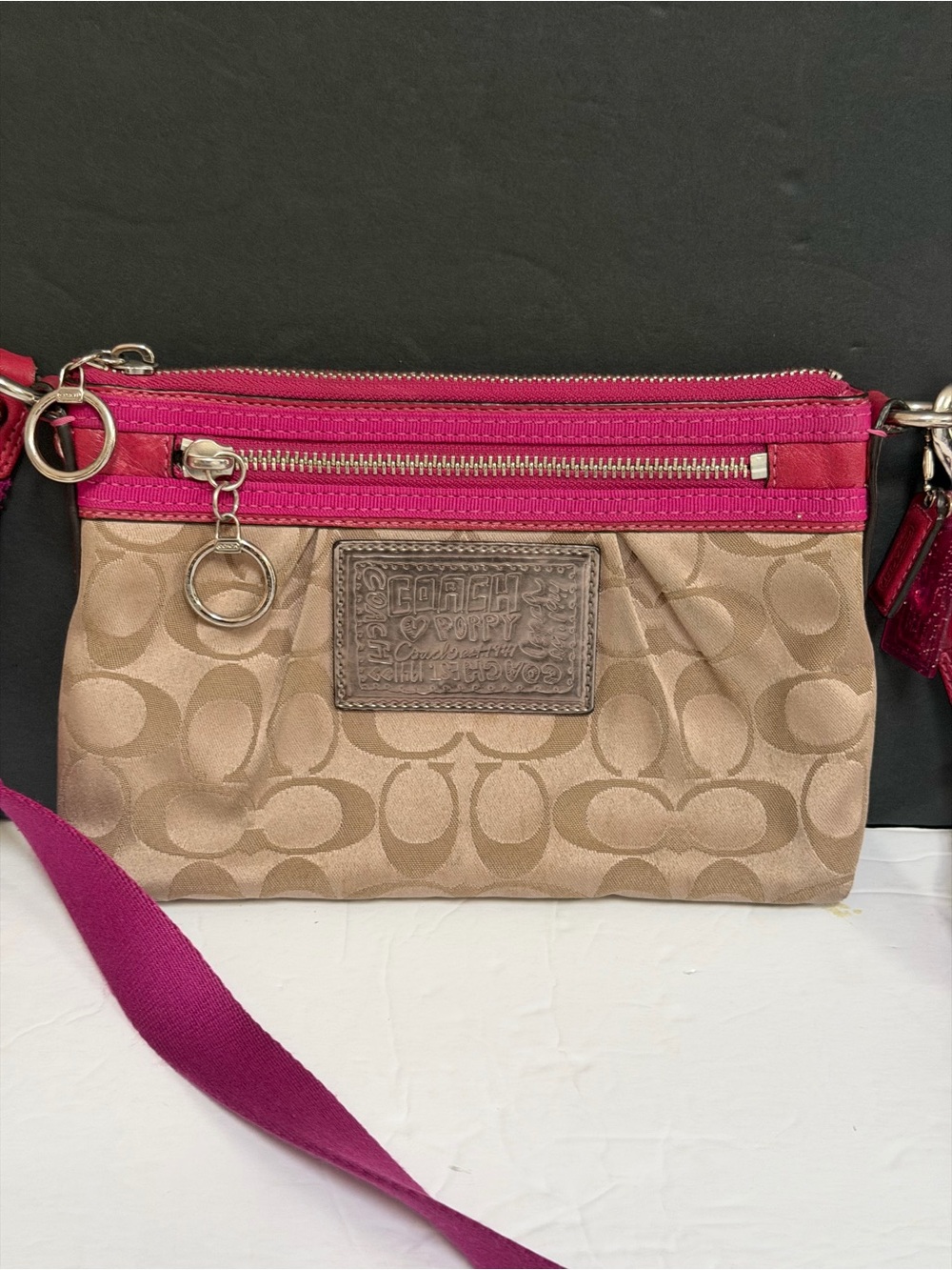 Coach Poppy Tan Signature Canvas Crossbody with Fuchsia Strap and Trim - Picture 10 of 12